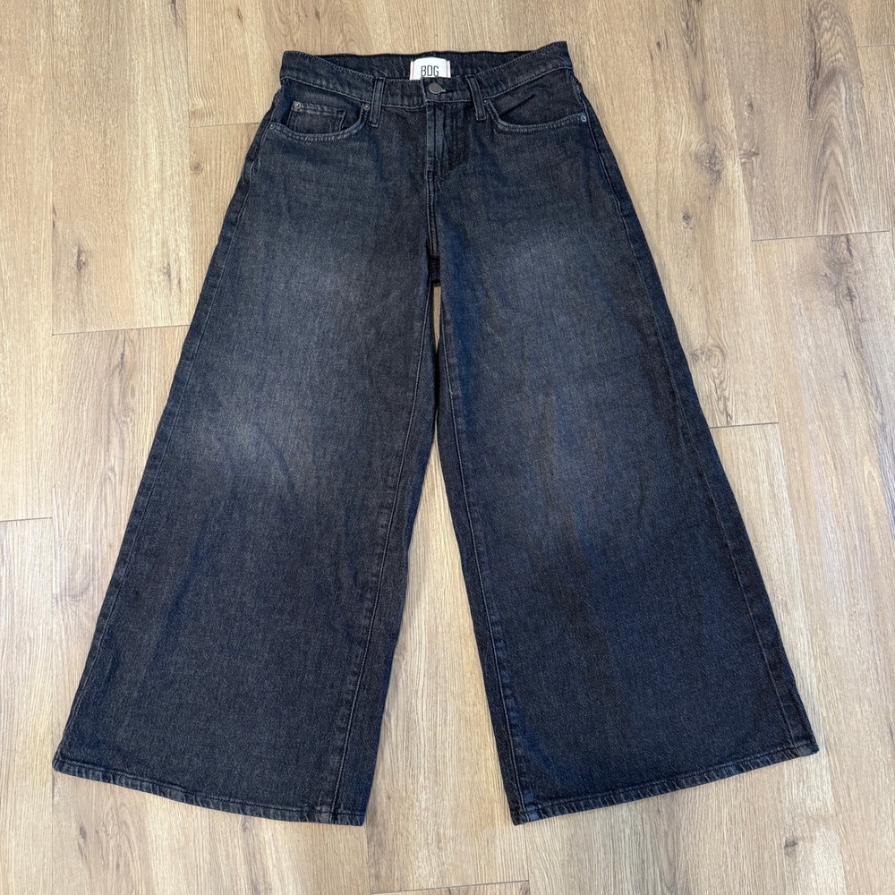 BDG Joey Mid-Rise Wide-Leg Jeans 26 Faded Black Cropped Baggy Y2k Grunge Skater